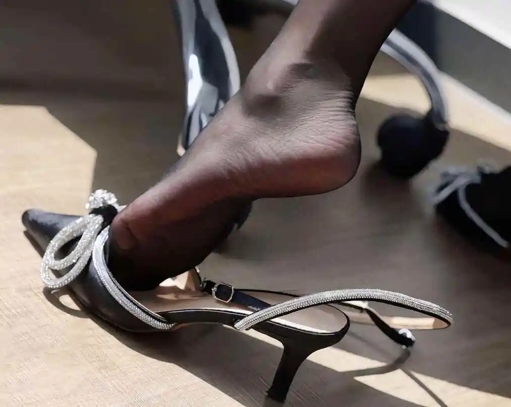 【西檬之家】字母圈新人如何理解恋足与BDSM？